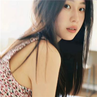 路边野花不要采