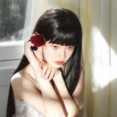 罗美雪妮黛的美丽与哀愁